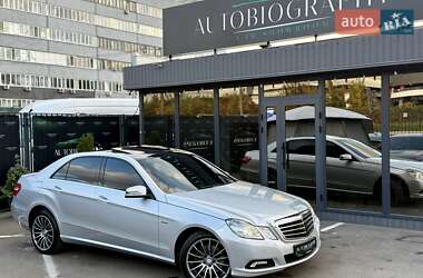 Седан Mercedes-Benz E-Class 2009 в 