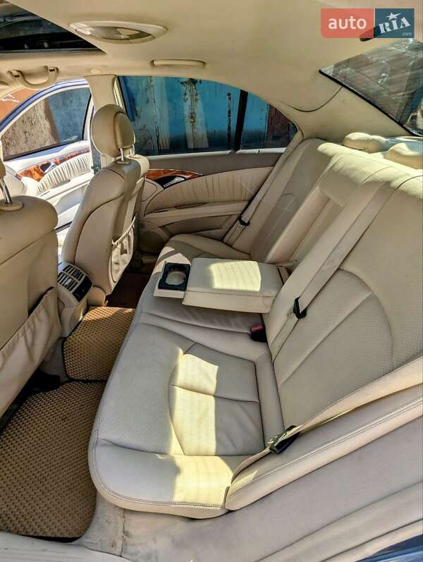 Седан Mercedes-Benz E-Class 2004 в Івано-Франківську фото 2 Седан Mercedes-Benz E-Class 2004 в Івано-Франківську