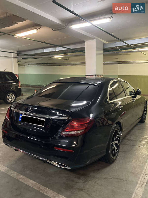 Седан Mercedes-Benz E-Class 2016 в Белой Церкви фото 4 Седан Mercedes-Benz E-Class 2016 в Белой Церкви