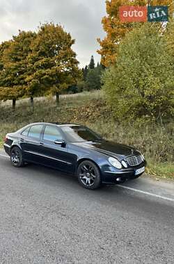 Седан Mercedes-Benz E-Class 2006 в Турке