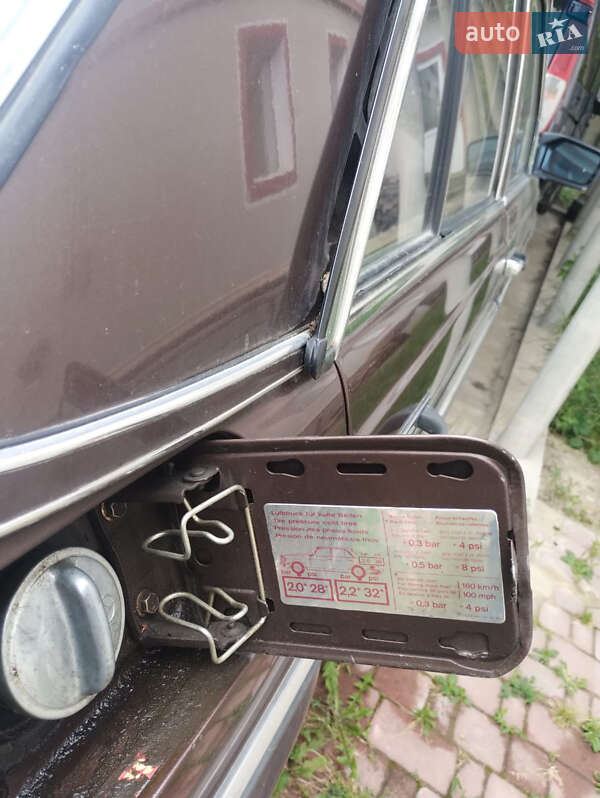Седан Mercedes-Benz E-Class 1985 в Черновцах фото 6 Седан Mercedes-Benz E-Class 1985 в Черновцах