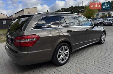 Универсал Mercedes-Benz E-Class 2013 в 
