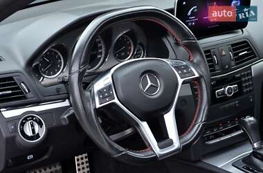 Купе Mercedes-Benz E-Class 2012 в 