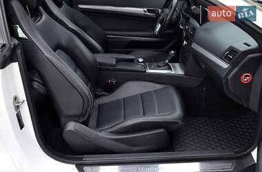 Купе Mercedes-Benz E-Class 2012 в 