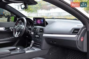 Купе Mercedes-Benz E-Class 2012 в 