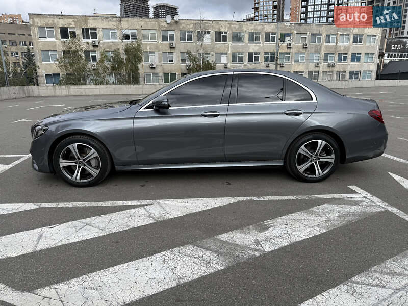 Седан Mercedes-Benz E-Class 2019 в Києві