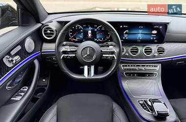 Седан Mercedes-Benz E-Class 2021 в 