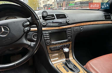Седан Mercedes-Benz E-Class 2006 в 