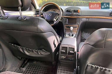 Седан Mercedes-Benz E-Class 2004 в 