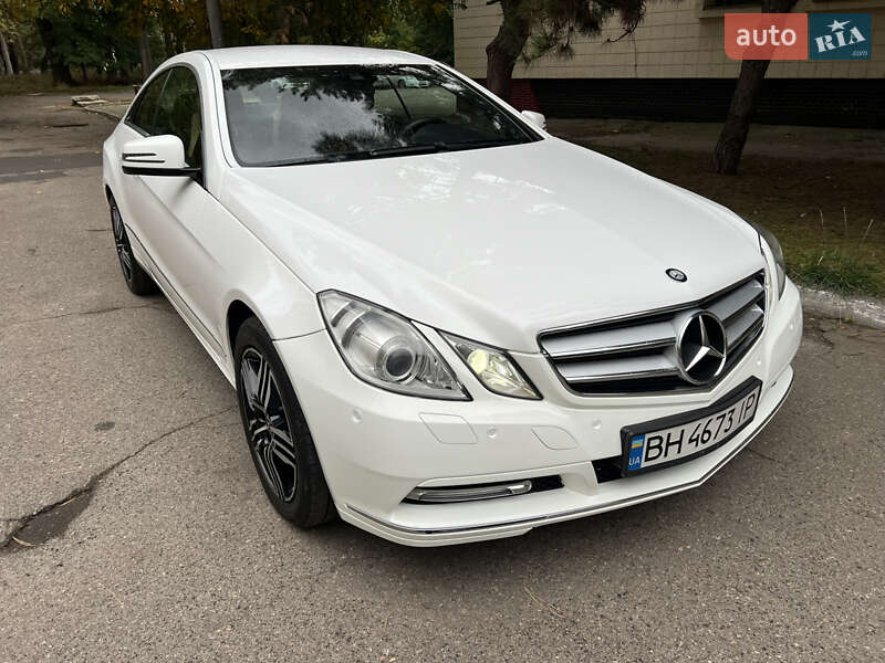 Купе Mercedes-Benz E-Class 2012 в Одесі