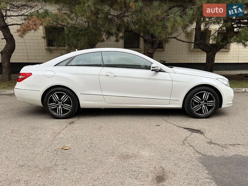 Купе Mercedes-Benz E-Class 2012 в Одесі