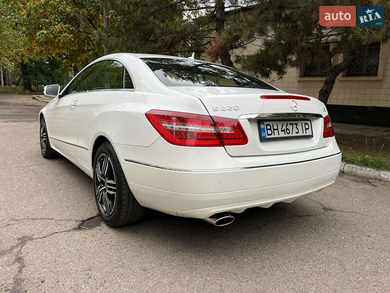 Купе Mercedes-Benz E-Class 2012 в Одесі