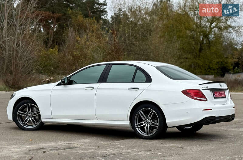 Седан Mercedes-Benz E-Class 2020 в Киеве фото 28 Седан Mercedes-Benz E-Class 2020 в Киеве