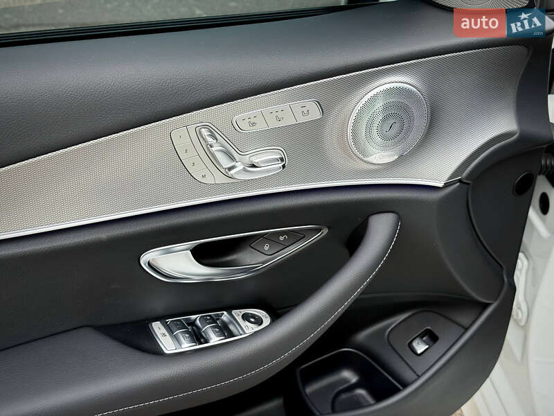 Седан Mercedes-Benz E-Class 2020 в Киеве фото 42 Седан Mercedes-Benz E-Class 2020 в Киеве