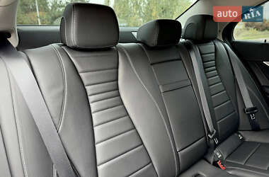 Седан Mercedes-Benz E-Class 2020 в 