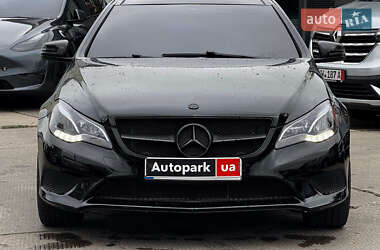 Купе Mercedes-Benz E-Class 2013 в 
