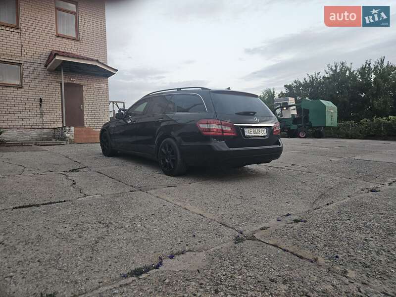 Універсал Mercedes-Benz E-Class 2011 в Дніпрі фото 6 Універсал Mercedes-Benz E-Class 2011 в Дніпрі