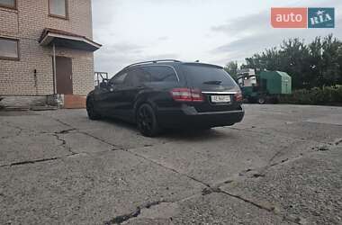 Универсал Mercedes-Benz E-Class 2011 в 
