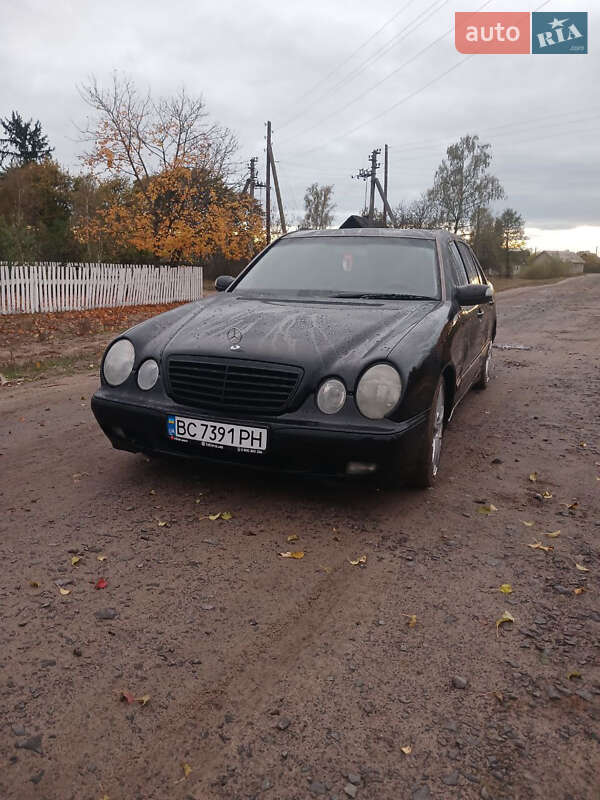 Седан Mercedes-Benz E-Class 1997 в Владимирце фото 3 Седан Mercedes-Benz E-Class 1997 в Владимирце