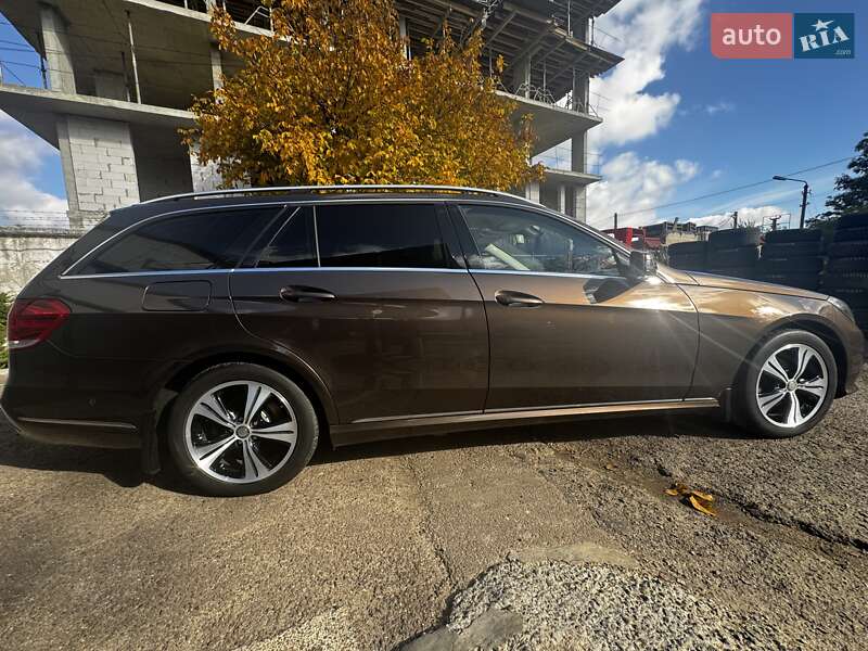 Универсал Mercedes-Benz E-Class 2013 в Львове фото 9 Универсал Mercedes-Benz E-Class 2013 в Львове