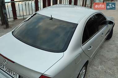 Седан Mercedes-Benz E-Class 2002 в  фото 10 Седан Mercedes-Benz E-Class 2002 в