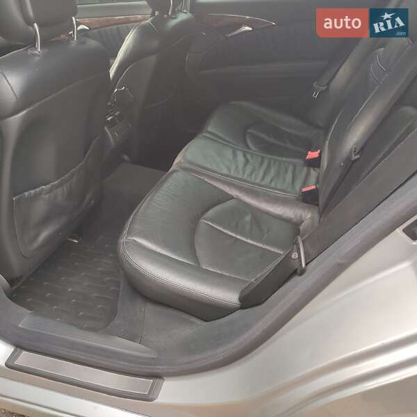 Седан Mercedes-Benz E-Class 2002 в Кропивницком