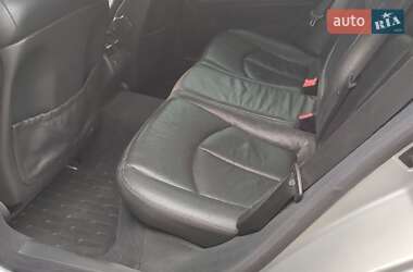 Седан Mercedes-Benz E-Class 2002 в  фото 27 Седан Mercedes-Benz E-Class 2002 в