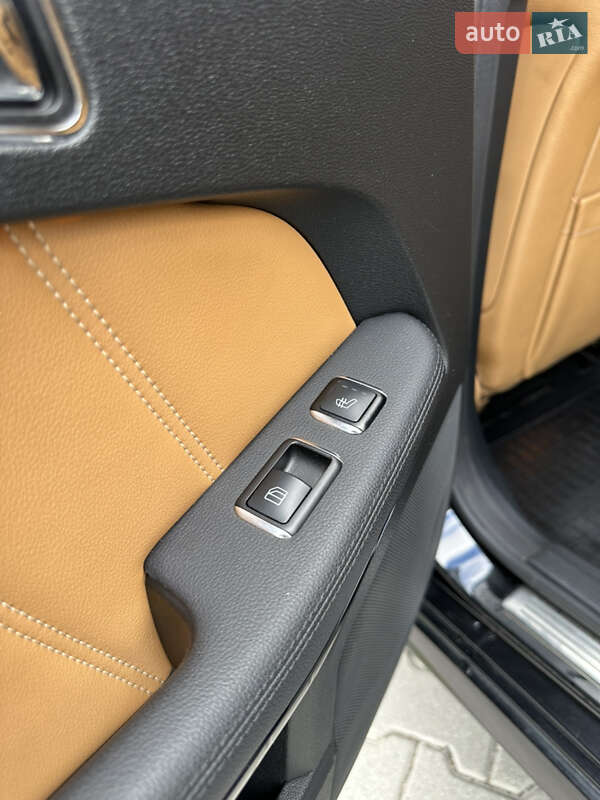 Седан Mercedes-Benz E-Class 2011 в Житомире фото 15 Седан Mercedes-Benz E-Class 2011 в Житомире