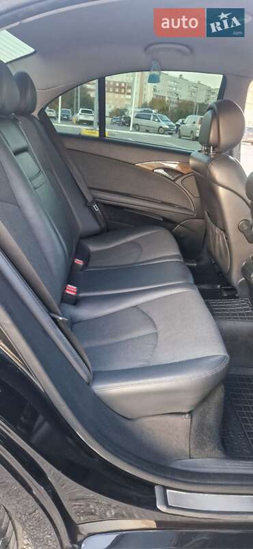Седан Mercedes-Benz E-Class 2008 в Черновцах