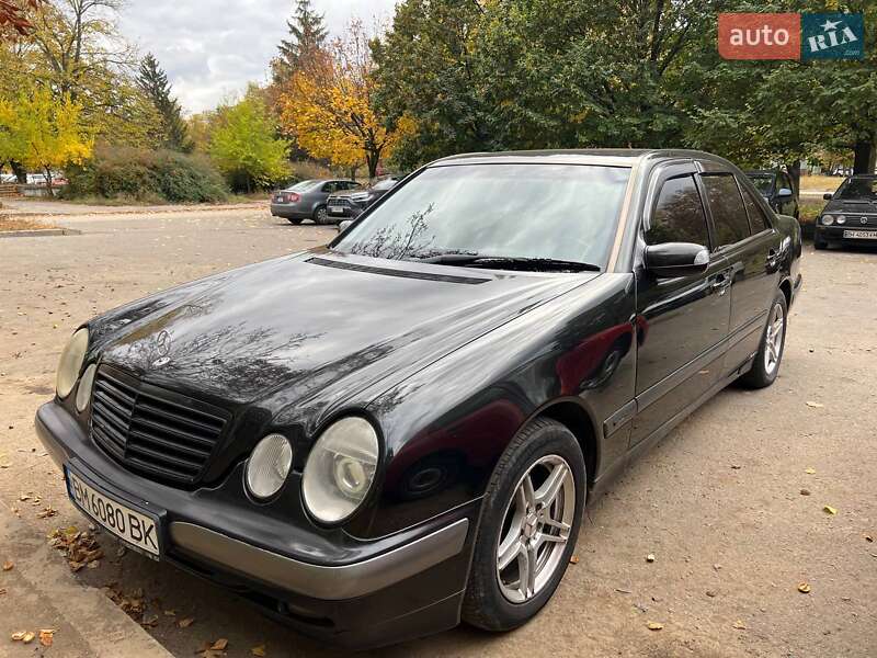 Mercedes-Benz E-Class 2001