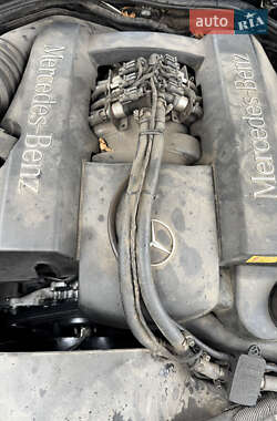 Седан Mercedes-Benz E-Class 1997 в 