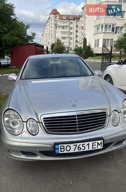 Седан Mercedes-Benz E-Class 2005 в Тернополі