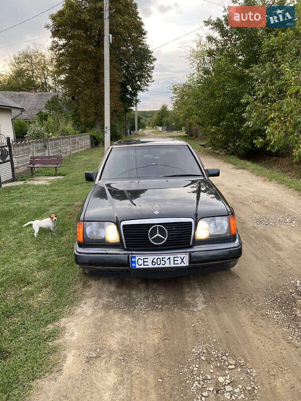 Седан Mercedes-Benz E-Class 1995 в Глибокій фото 9 Седан Mercedes-Benz E-Class 1995 в Глибокій