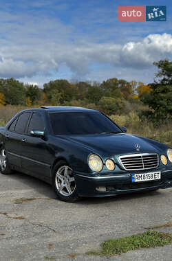 Седан Mercedes-Benz E-Class 2000 в Козятині