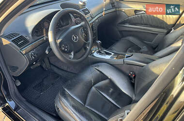 Універсал Mercedes-Benz E-Class 2004 в 