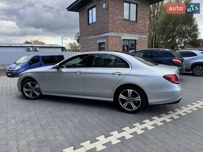 Седан Mercedes-Benz E-Class 2019 в Нововолынске