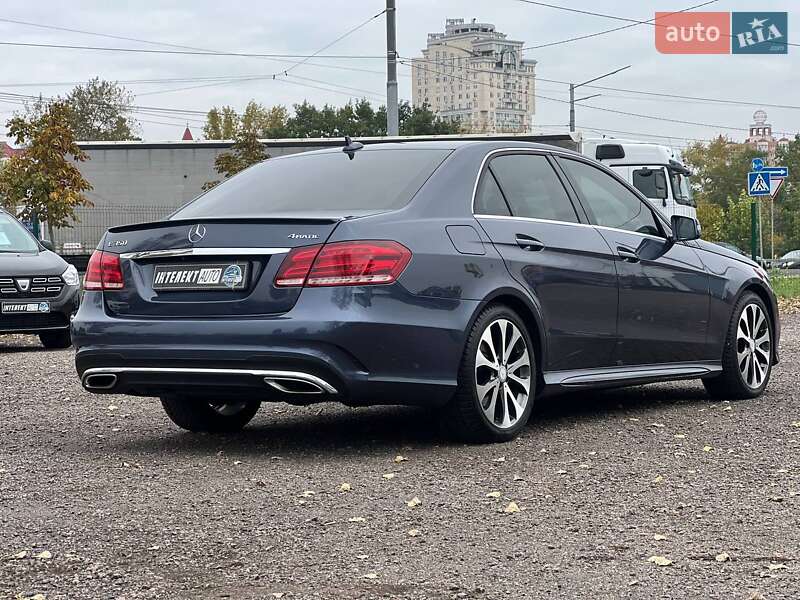Седан Mercedes-Benz E-Class 2014 в Киеве