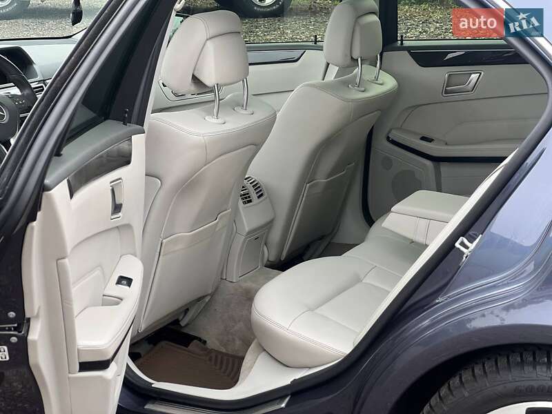 Седан Mercedes-Benz E-Class 2014 в Киеве