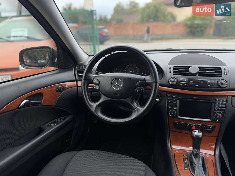 Седан Mercedes-Benz E-Class 2008 в Бердичеві