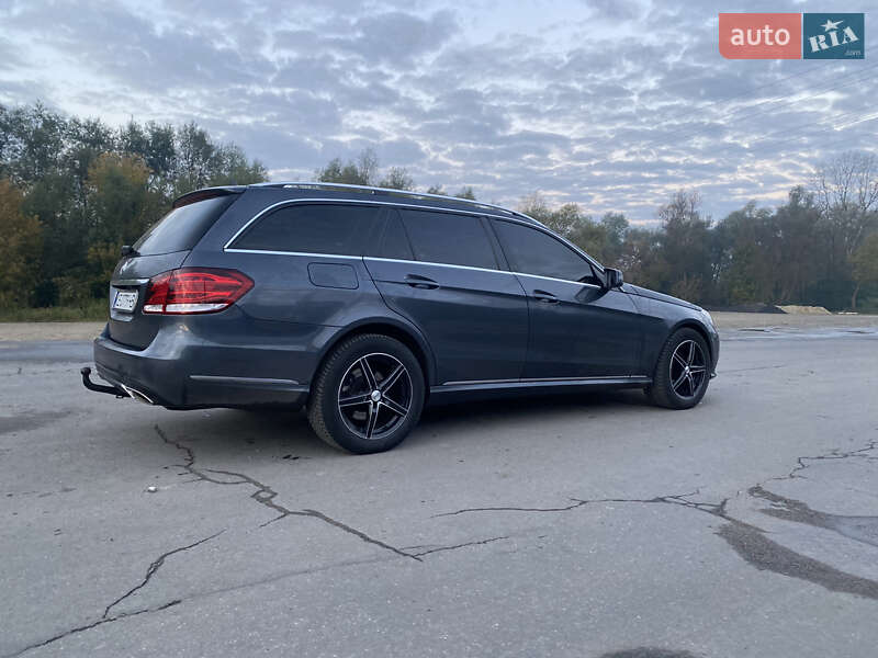 Универсал Mercedes-Benz E-Class 2015 в Черновцах фото 5 Универсал Mercedes-Benz E-Class 2015 в Черновцах