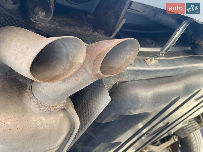 Седан Mercedes-Benz E-Class 2004 в Стрые