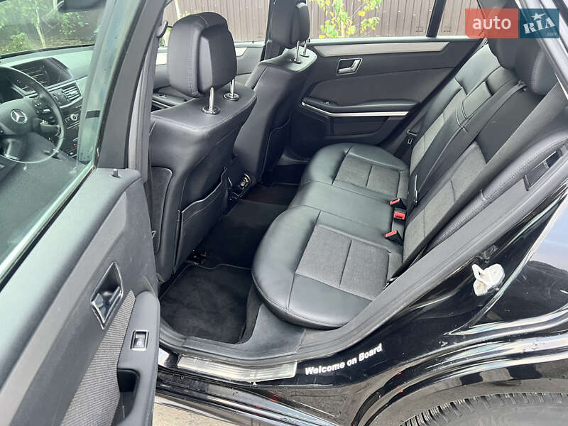 Універсал Mercedes-Benz E-Class 2010 в Луцьку