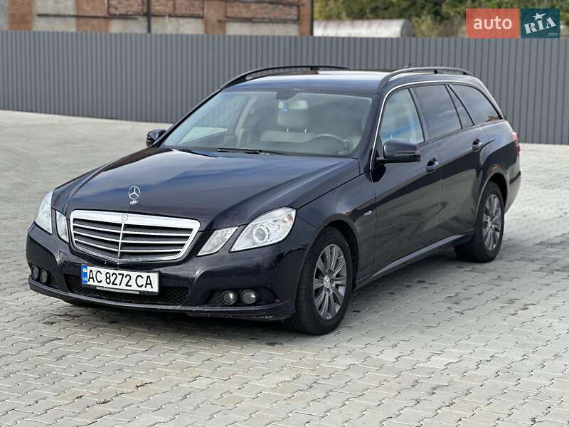 Универсал Mercedes-Benz E-Class 2010 в Нововолынске