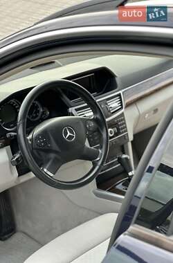 Универсал Mercedes-Benz E-Class 2010 в 
