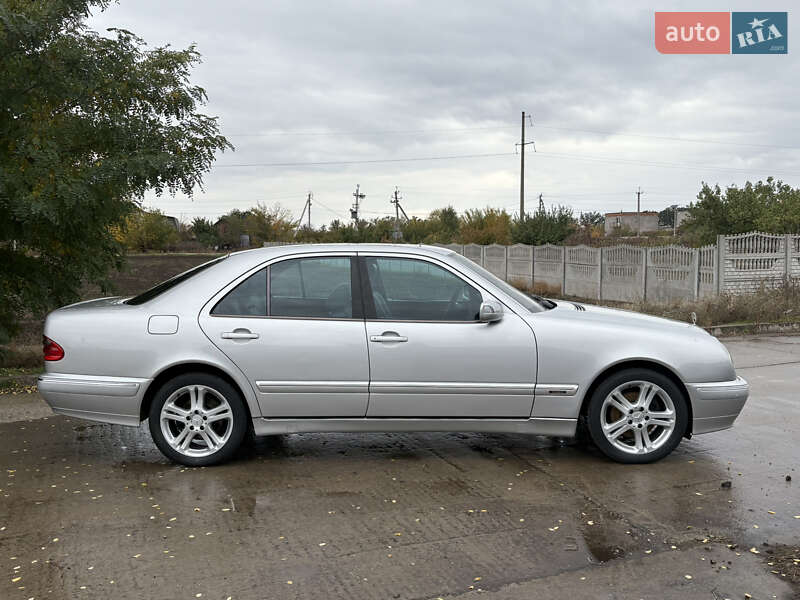 Седан Mercedes-Benz E-Class 2000 в Кривому Розі фото 11 Седан Mercedes-Benz E-Class 2000 в Кривому Розі