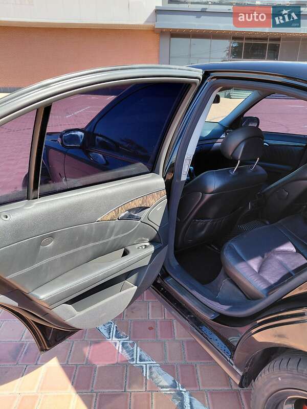 Седан Mercedes-Benz E-Class 2002 в Кривому Розі фото 6 Седан Mercedes-Benz E-Class 2002 в Кривому Розі