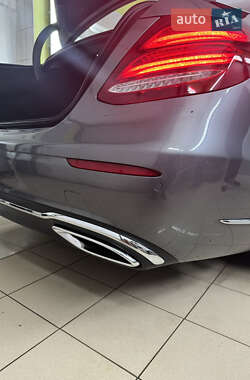 Седан Mercedes-Benz E-Class 2016 в 