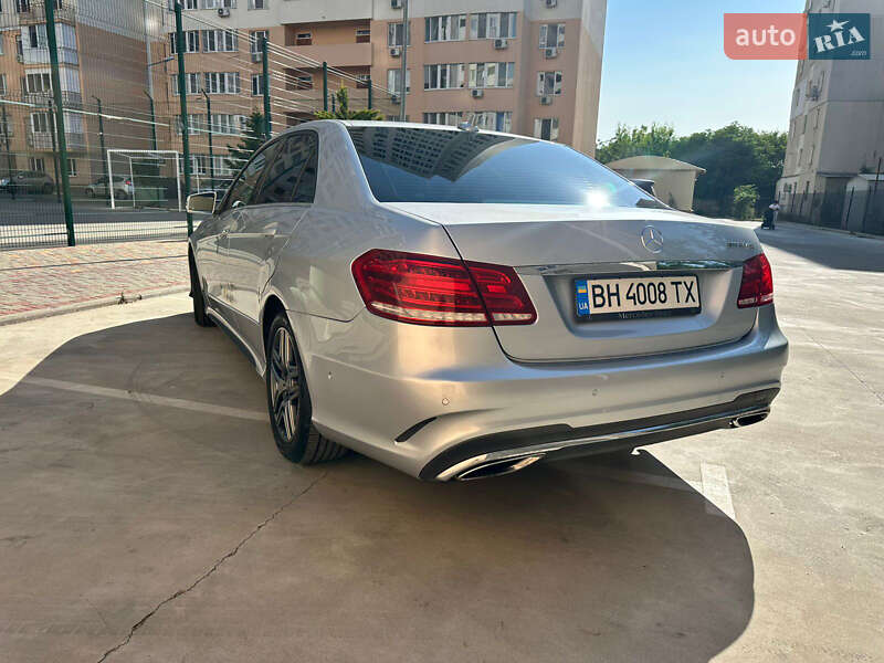 Седан Mercedes-Benz E-Class 2011 в Одесі