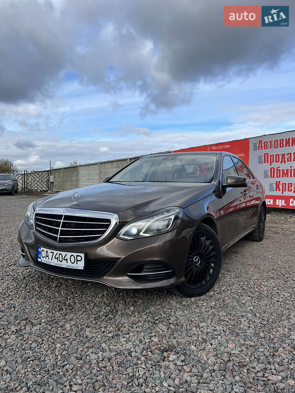 Седан Mercedes-Benz E-Class 2013 в Черкассах фото 4 Седан Mercedes-Benz E-Class 2013 в Черкассах