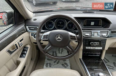Седан Mercedes-Benz E-Class 2013 в 